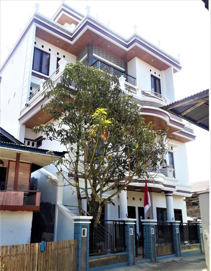 Toraja Lodge Guest House Rantepao Exterior foto